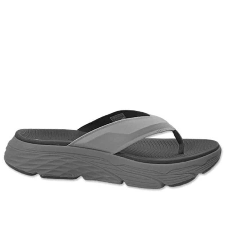 MAX CUSHIONING SANDAL